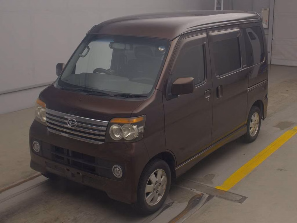 DAIHATSU ATRAI