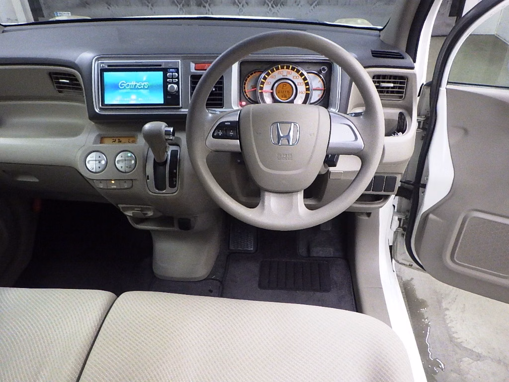 HONDA LIFE