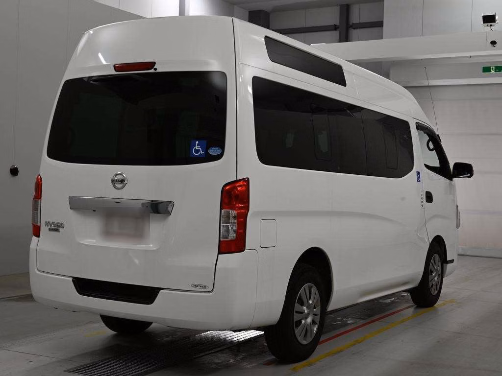 NISSAN NV350 CARAVAN