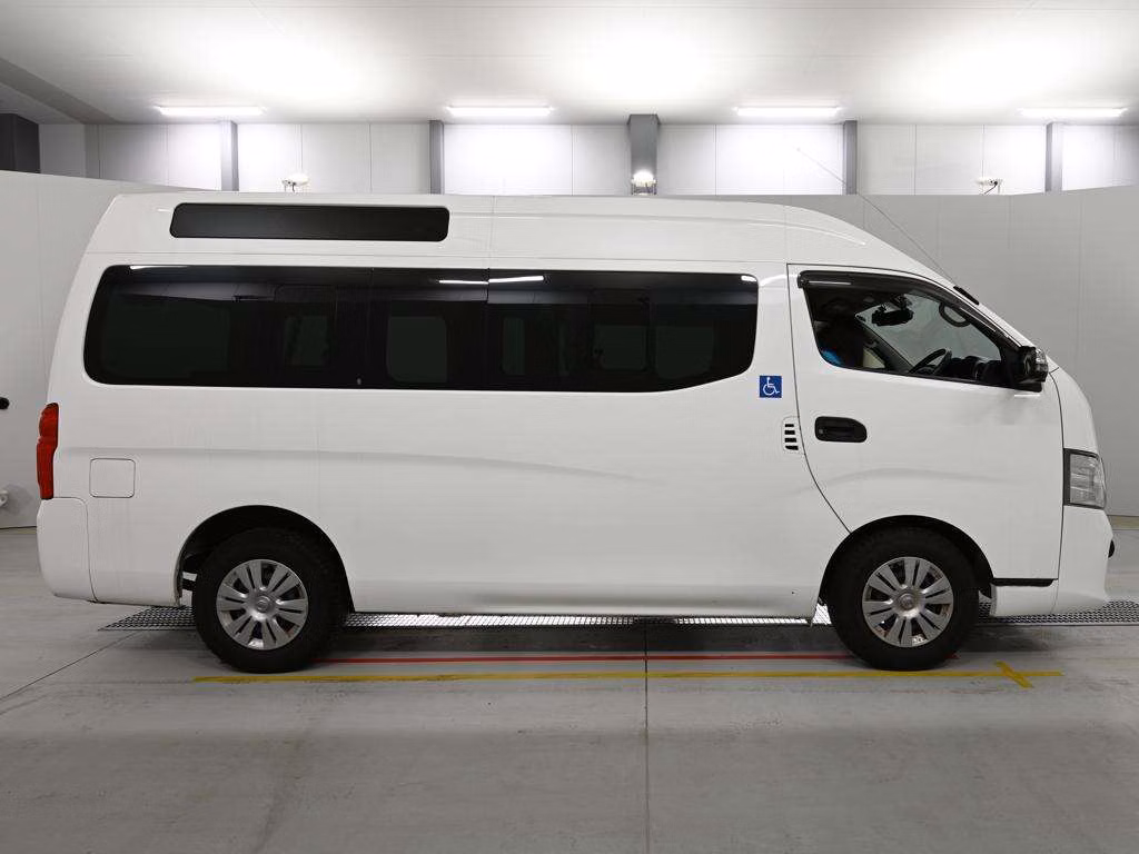 NISSAN NV350 CARAVAN