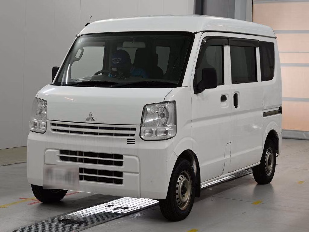 MITSUBISHI MINICAB