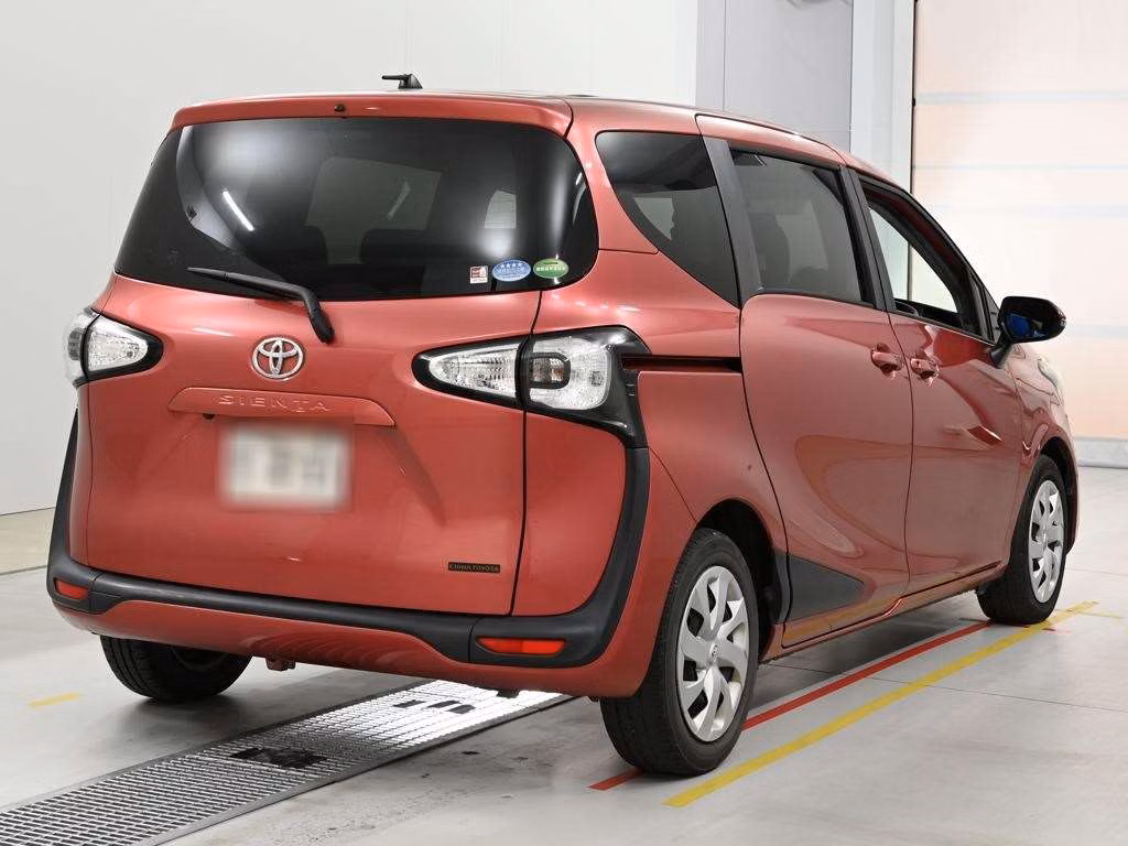 TOYOTA SIENTA