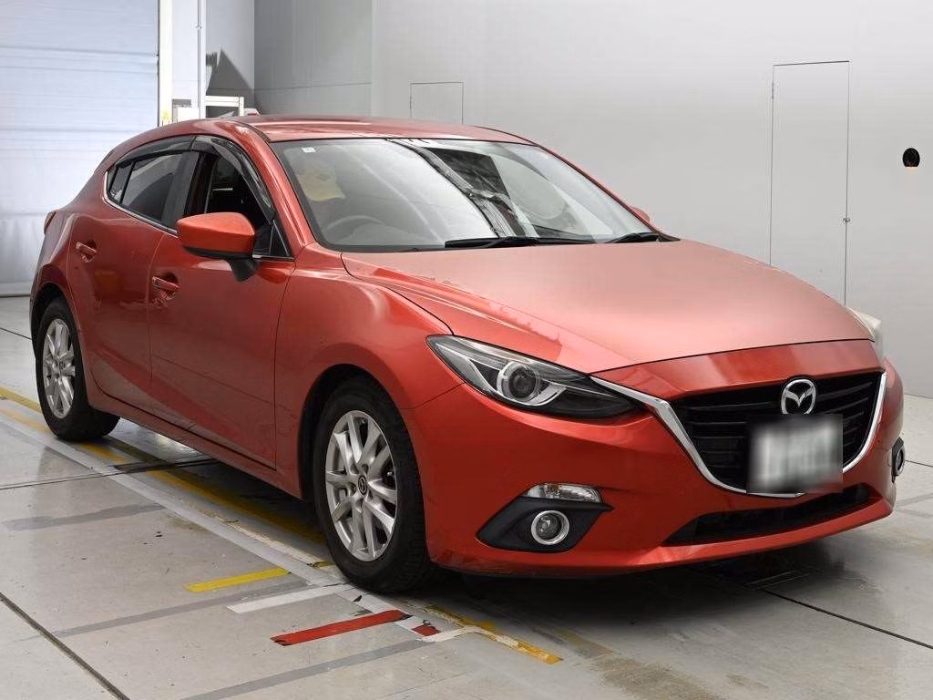 MAZDA AXELA