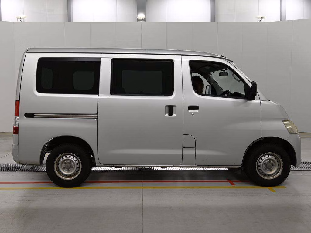 TOYOTA LITE ACE