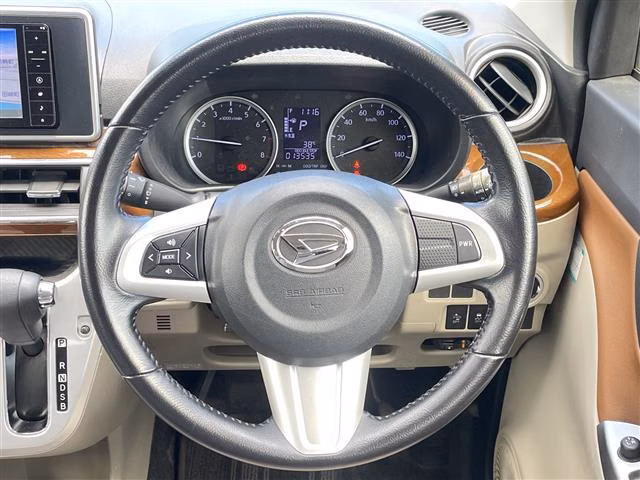 DAIHATSU CAST