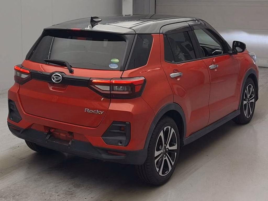 DAIHATSU ROCKY