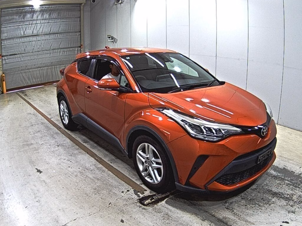 TOYOTA C-HR