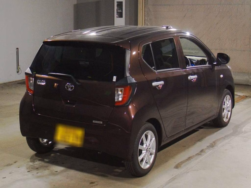 TOYOTA PIXIS EPOCH