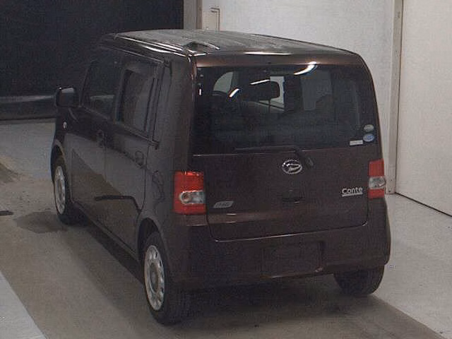 DAIHATSU MOVE CONTE