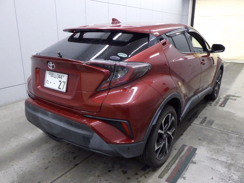 TOYOTA C-HR