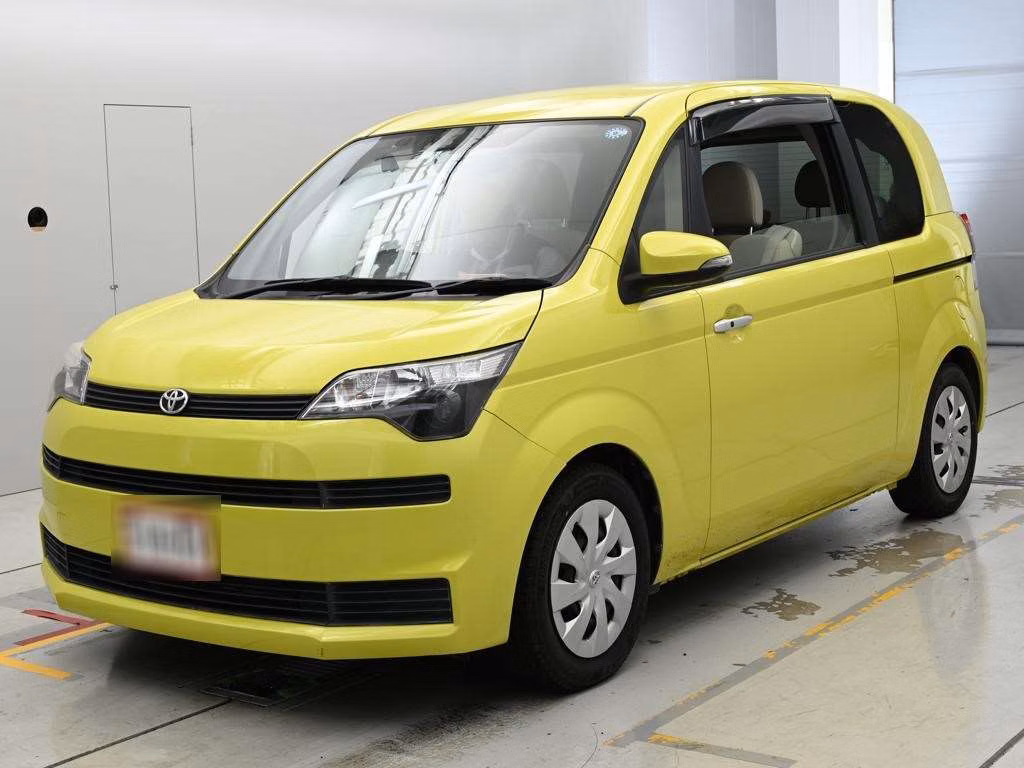 TOYOTA SPADE