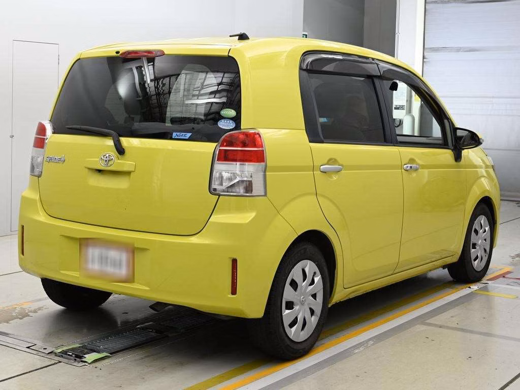 TOYOTA SPADE