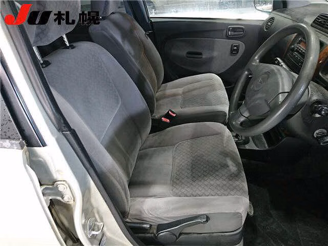 DAIHATSU MIRA AVY