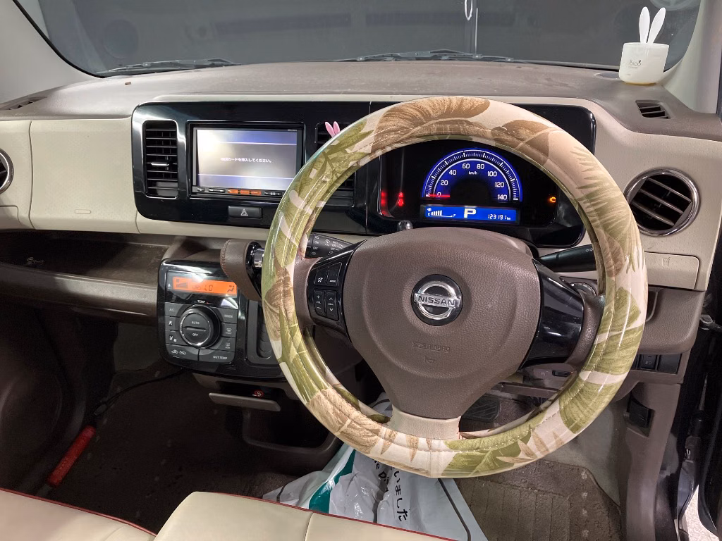 NISSAN MOCO