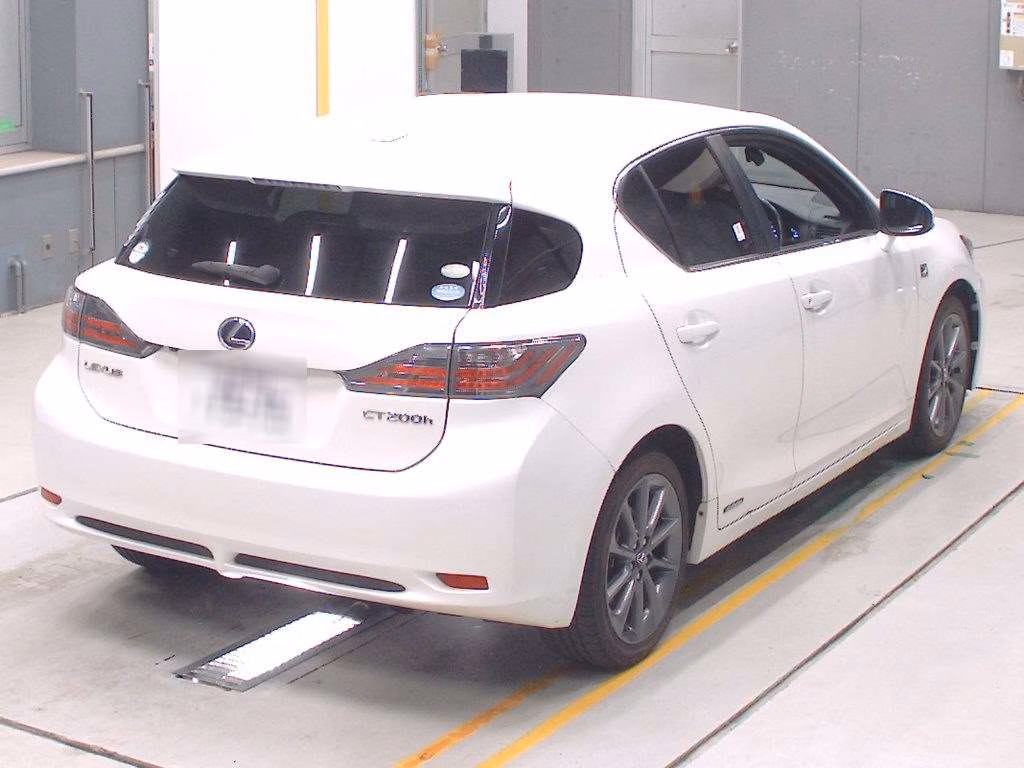 LEXUS CT200H