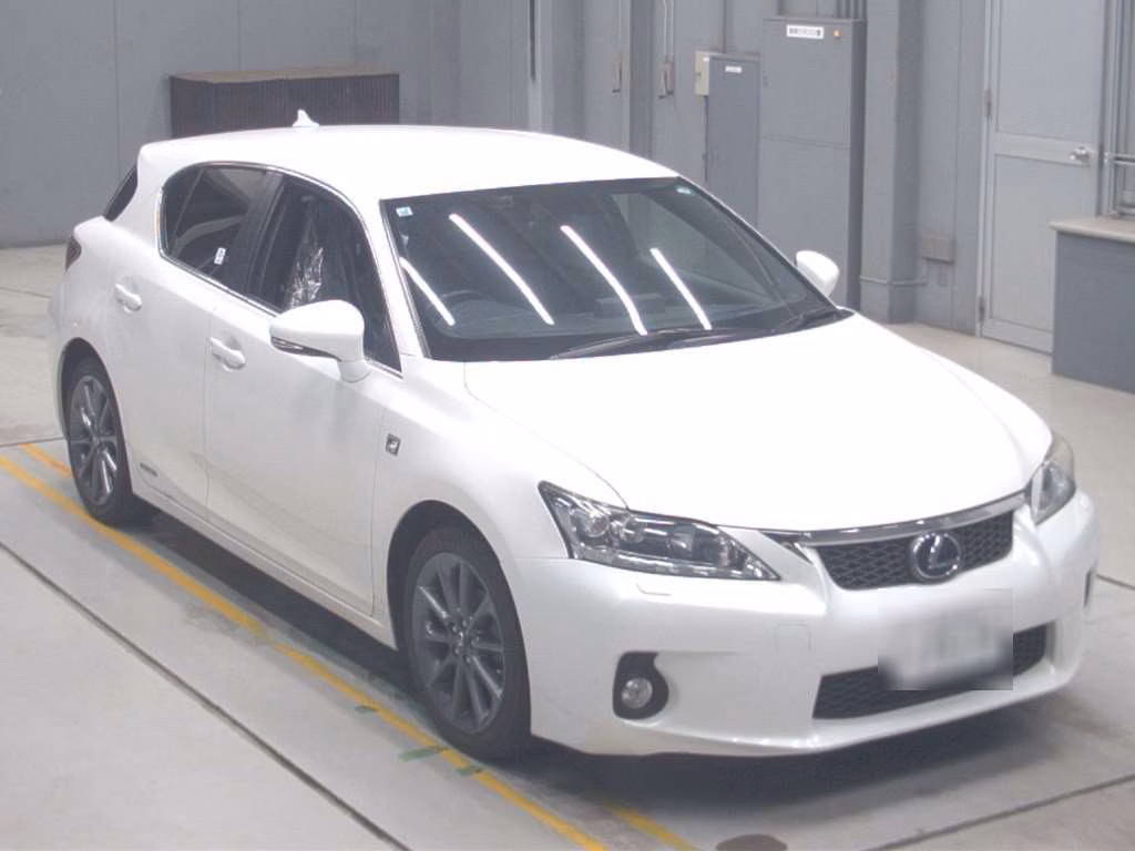 LEXUS CT200H