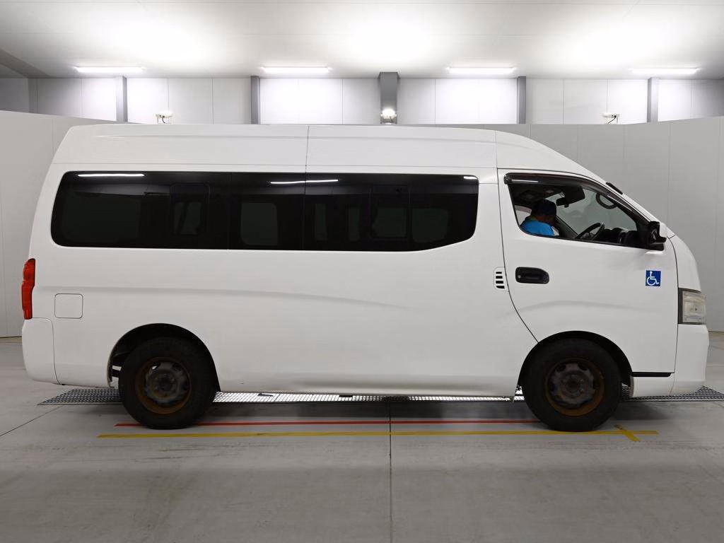 NISSAN NV350 CARAVAN