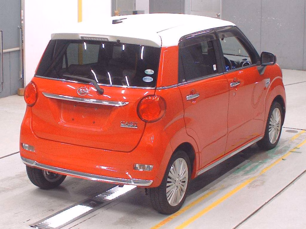 DAIHATSU CAST