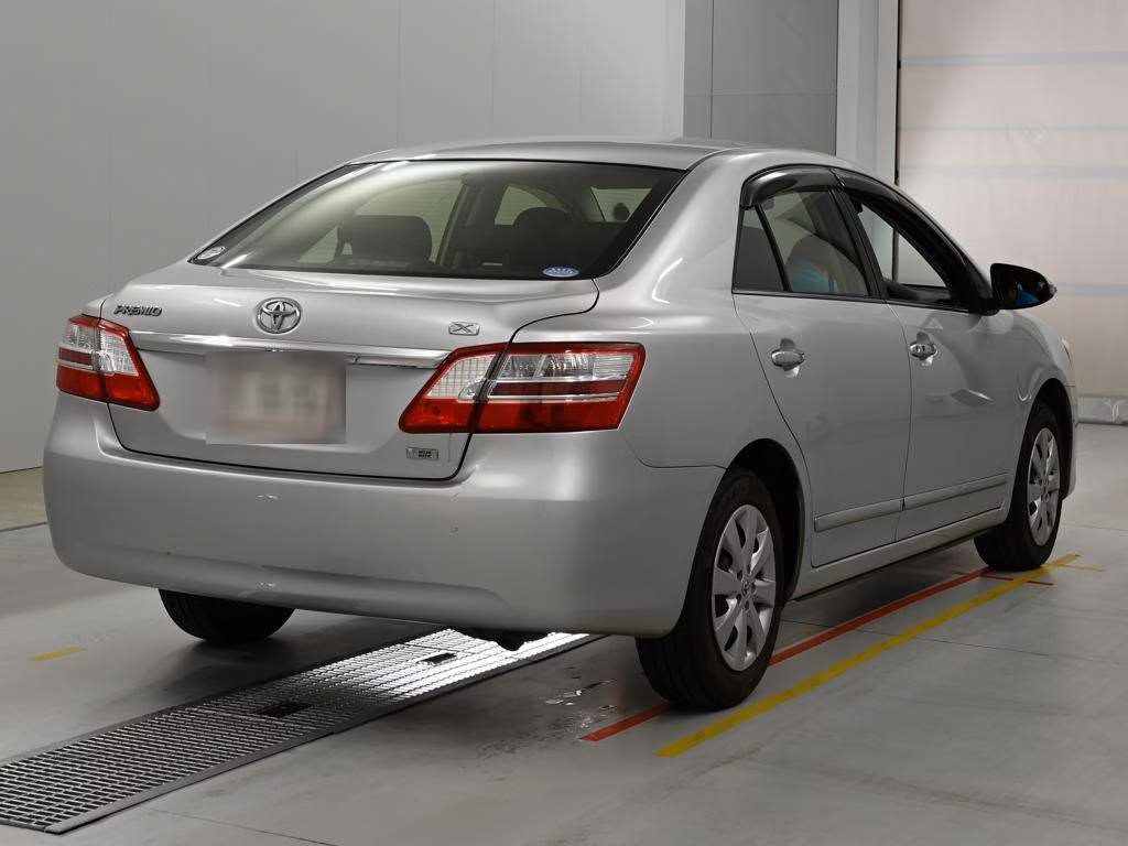 TOYOTA PREMIO