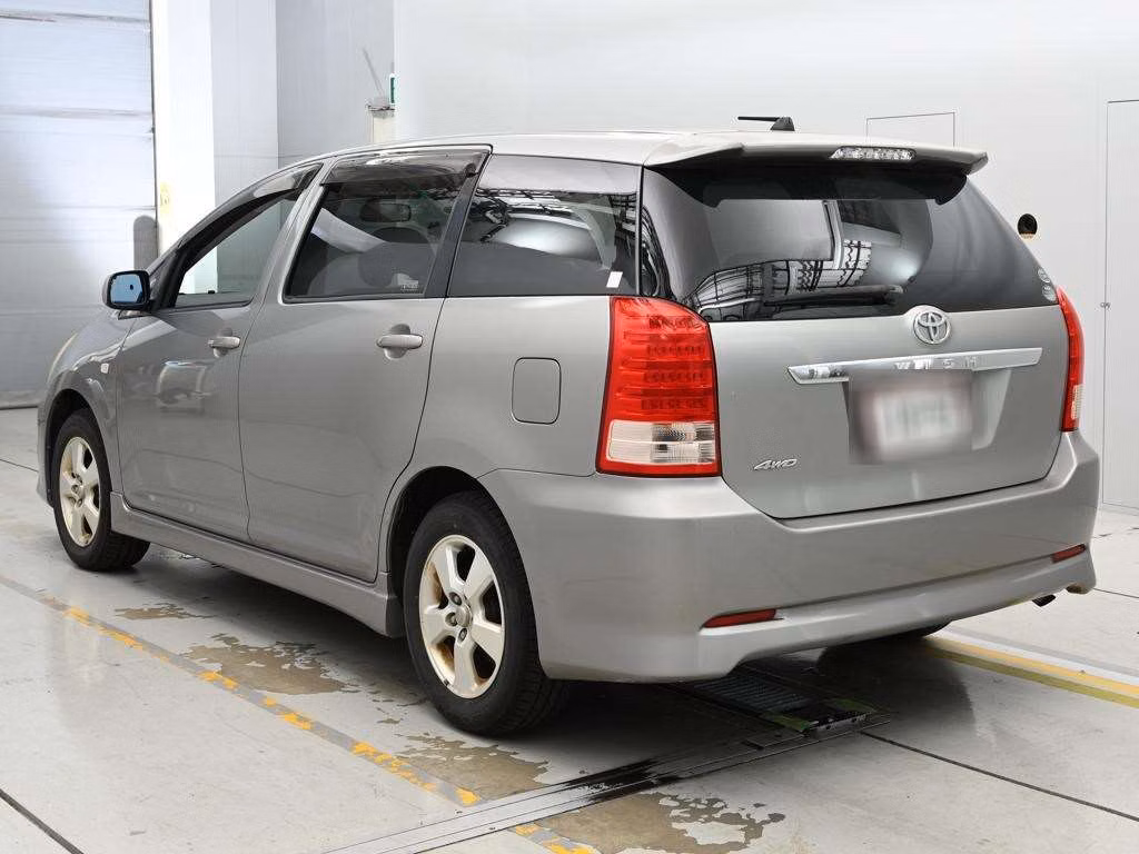TOYOTA WISH