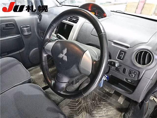 MITSUBISHI EK SPORT