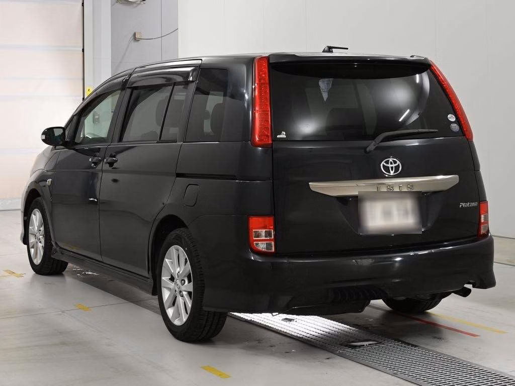 TOYOTA ISIS