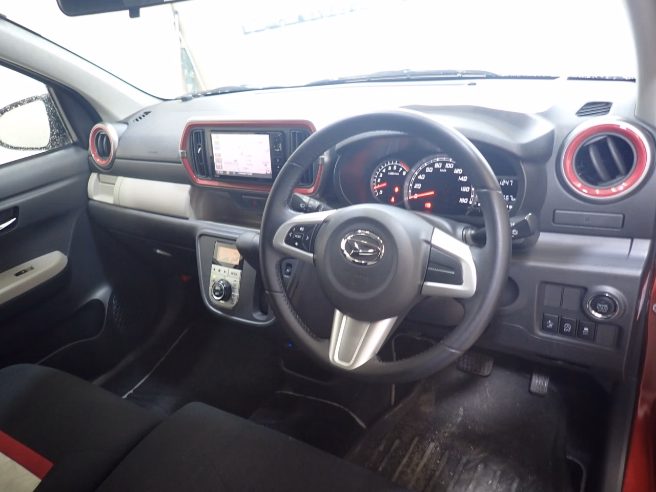 DAIHATSU BOON