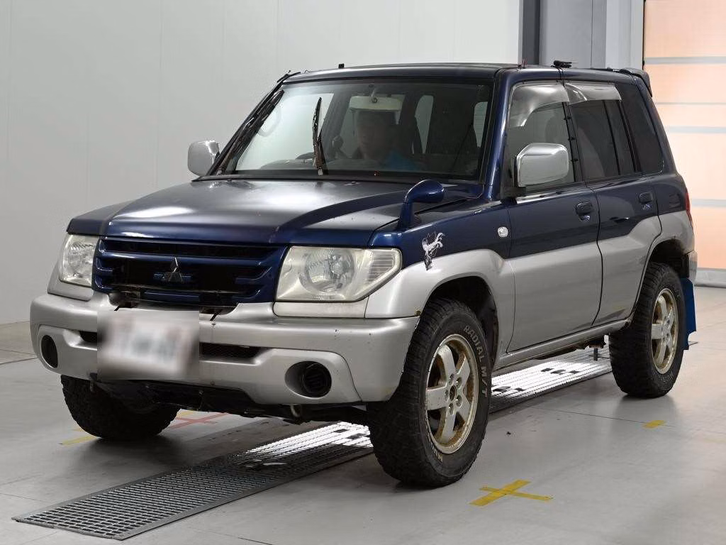 MITSUBISHI PAJERO IO