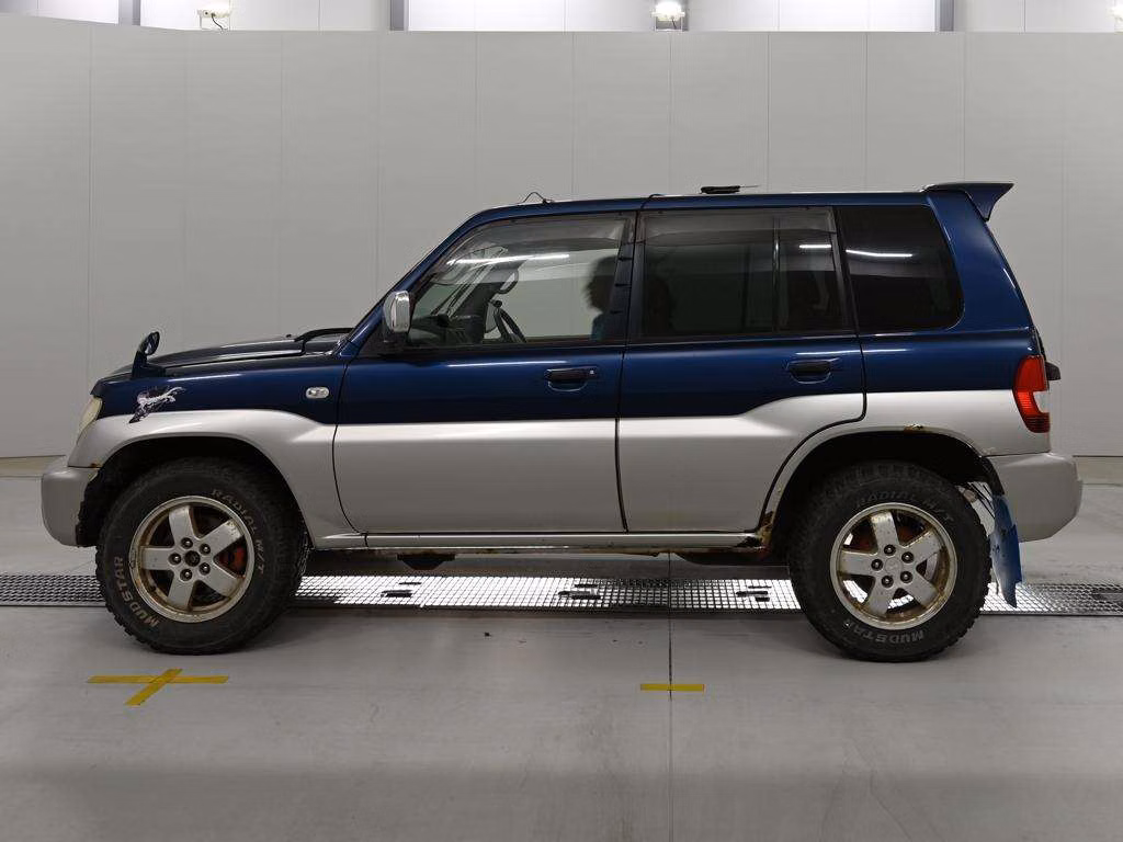 MITSUBISHI PAJERO IO