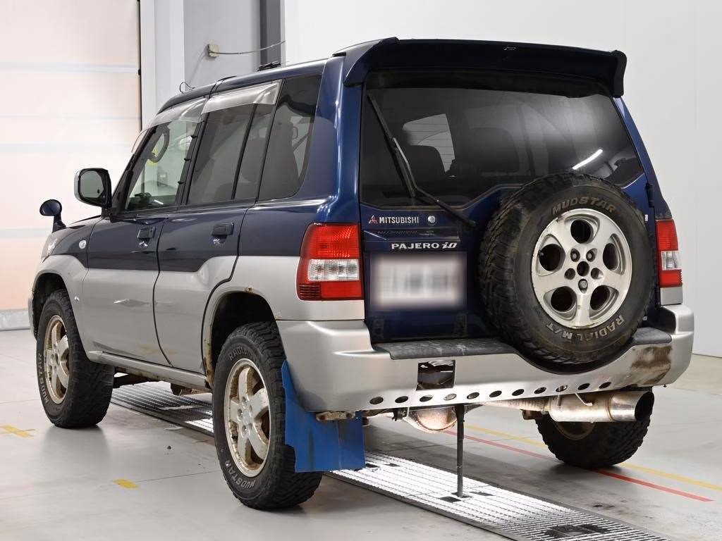MITSUBISHI PAJERO IO