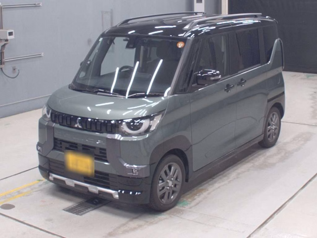MITSUBISHI DELICA MINI