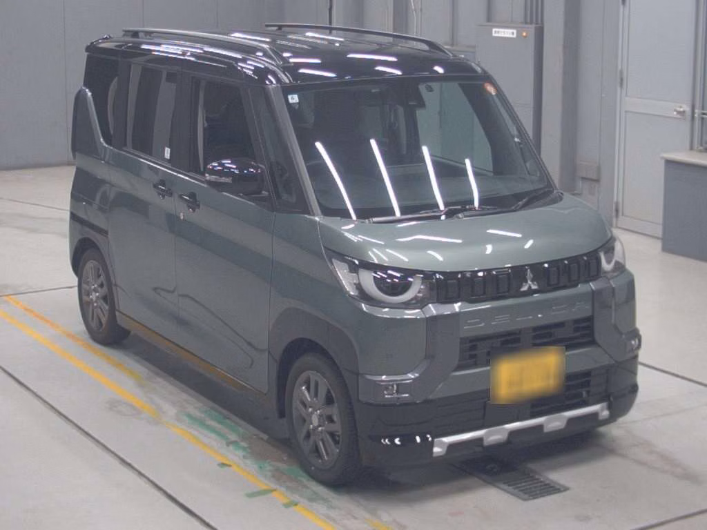 MITSUBISHI DELICA MINI