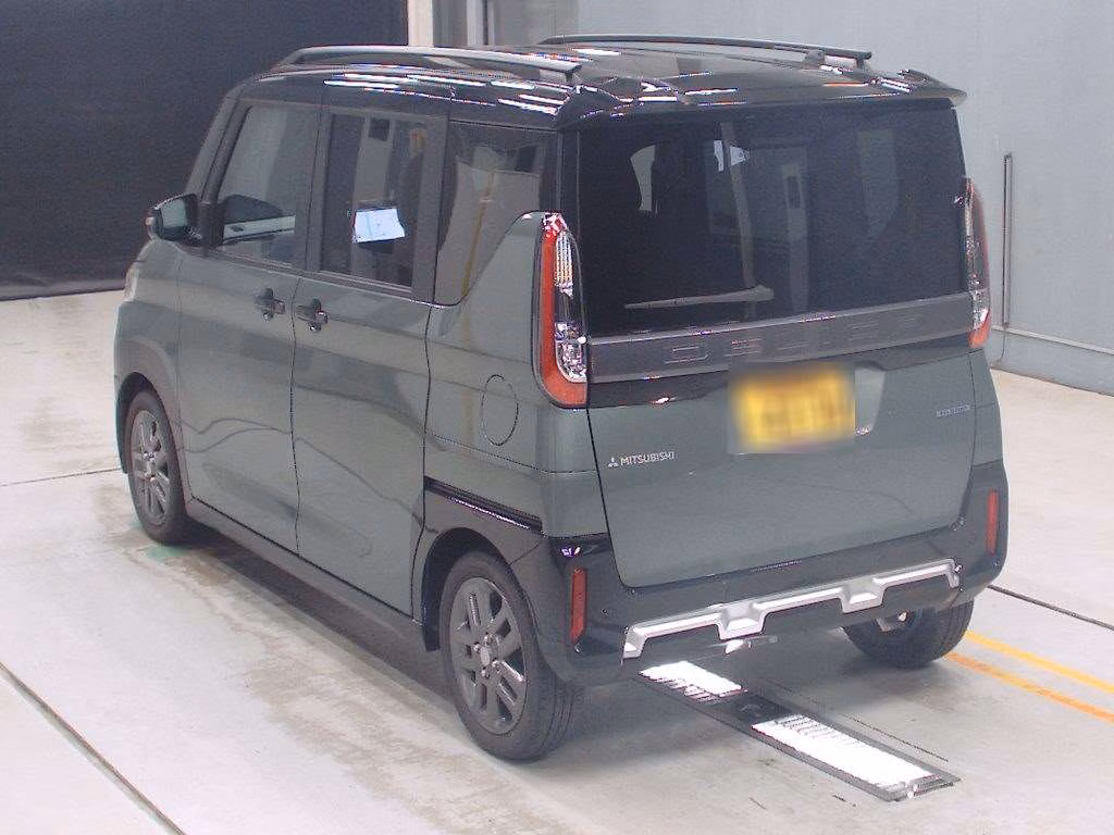 MITSUBISHI DELICA MINI