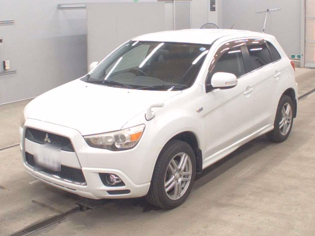 MITSUBISHI RVR