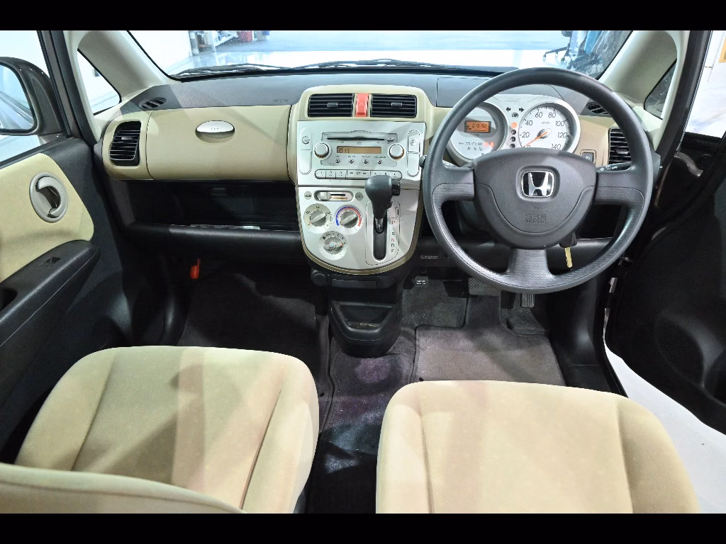 HONDA LIFE