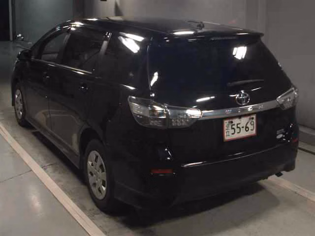 TOYOTA WISH