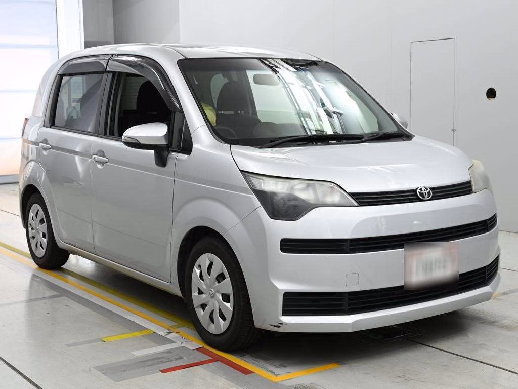 TOYOTA SPADE