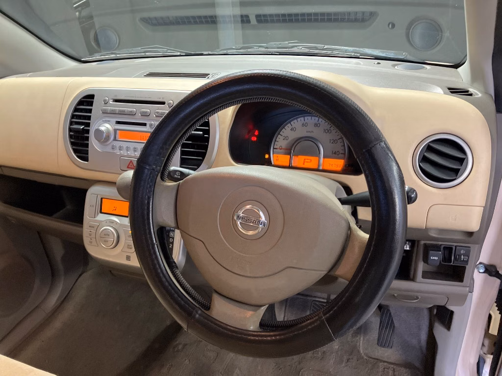 NISSAN MOCO