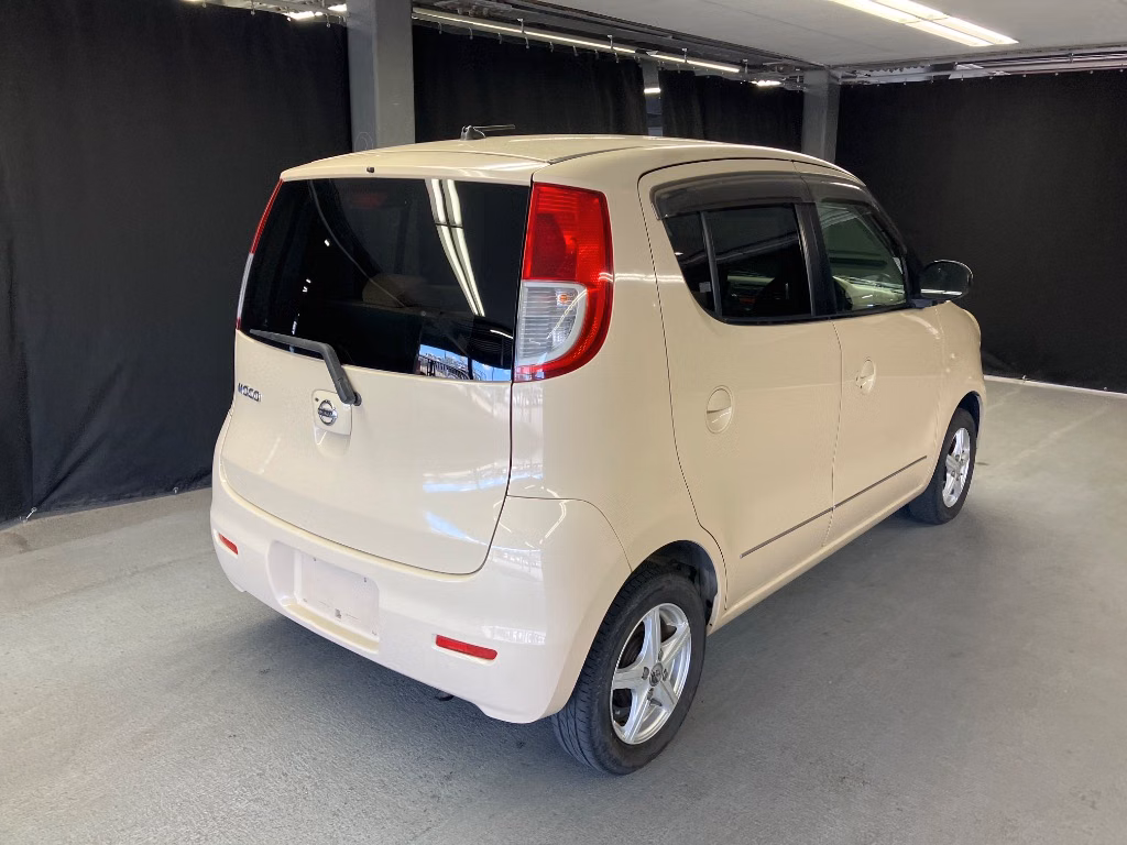 NISSAN MOCO