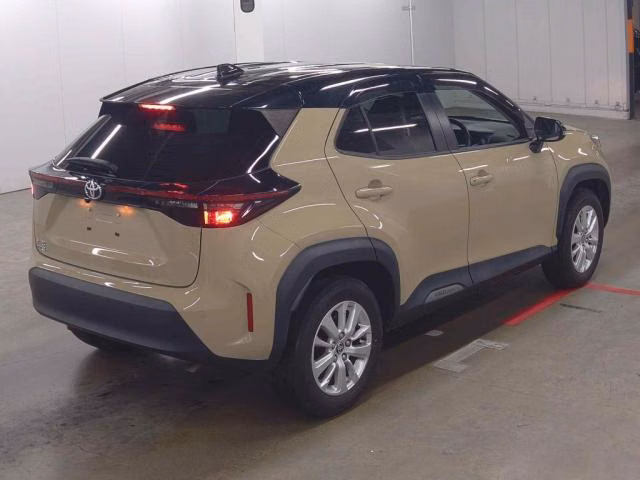 TOYOTA YARIS CROSS