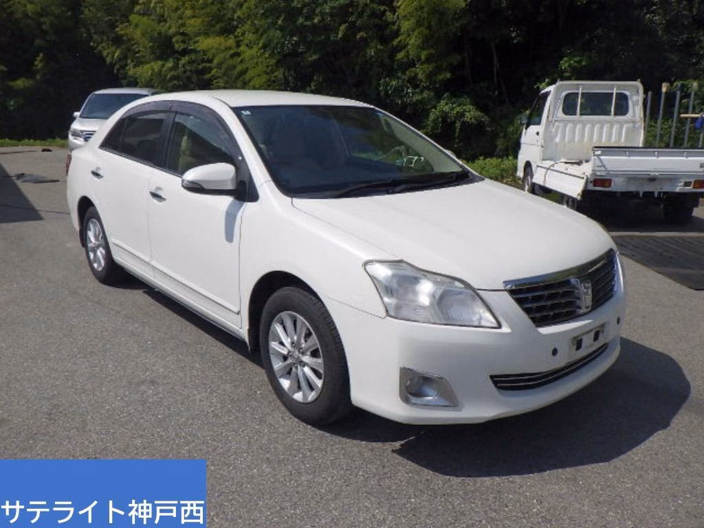 TOYOTA PREMIO