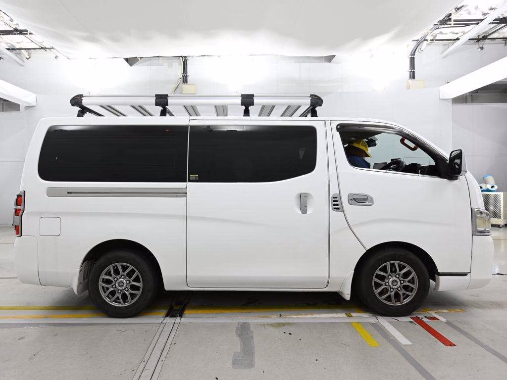 NISSAN NV350 CARAVAN