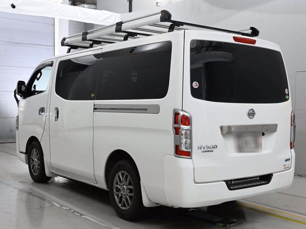 NISSAN NV350 CARAVAN