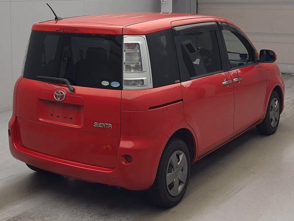 TOYOTA SIENTA