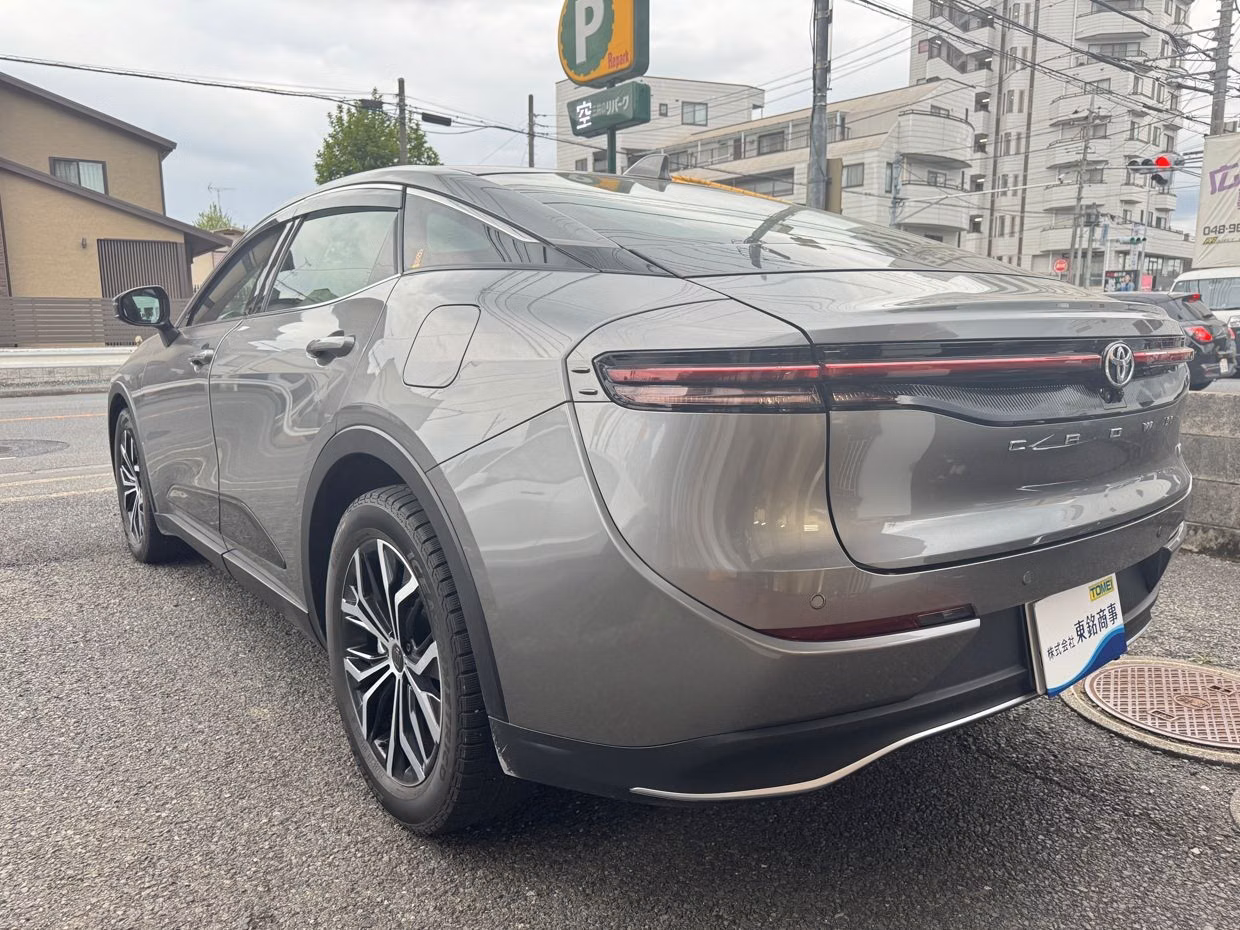 TOYOTA CROWN