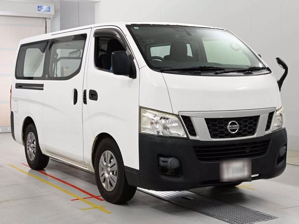 NISSAN NV350 CARAVAN