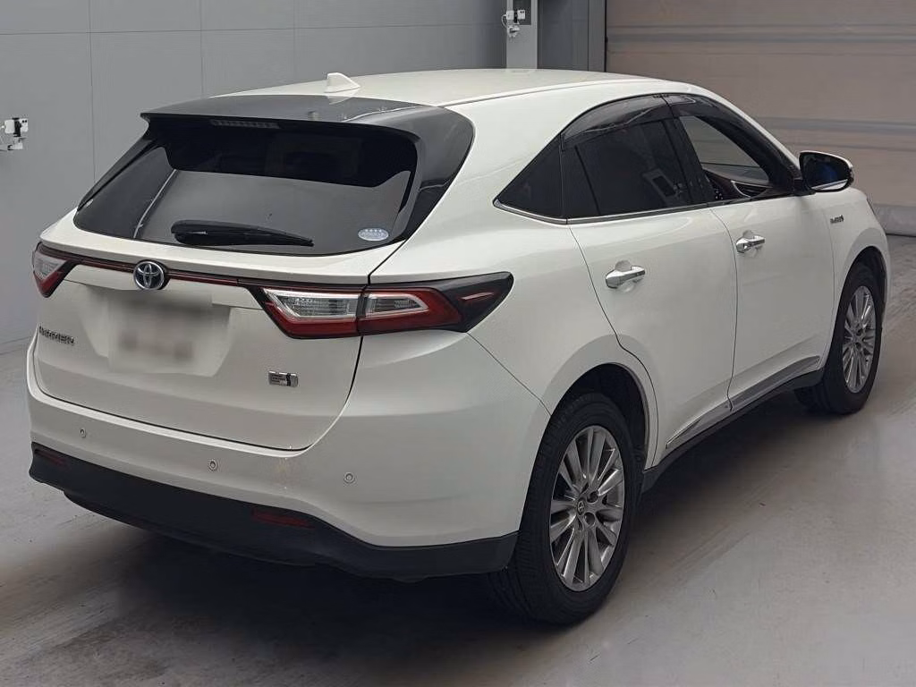 TOYOTA HARRIER