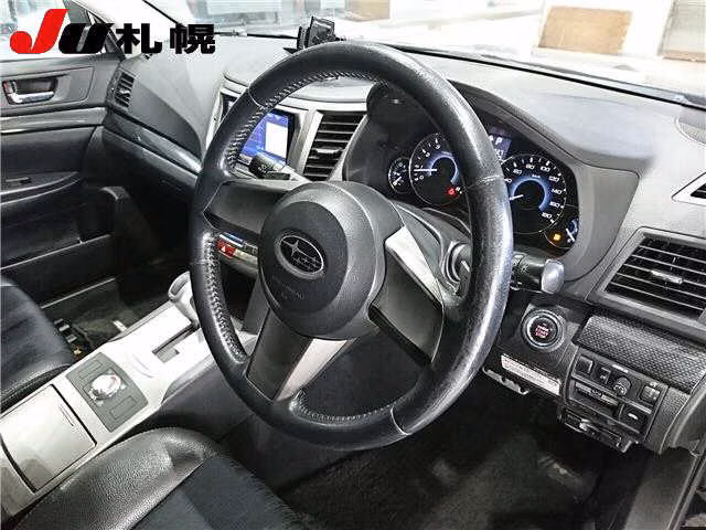 SUBARU LEGACY