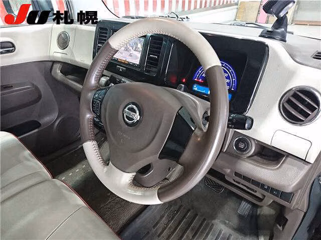NISSAN MOCO