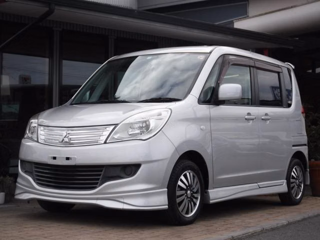 MITSUBISHI DELICA D:2